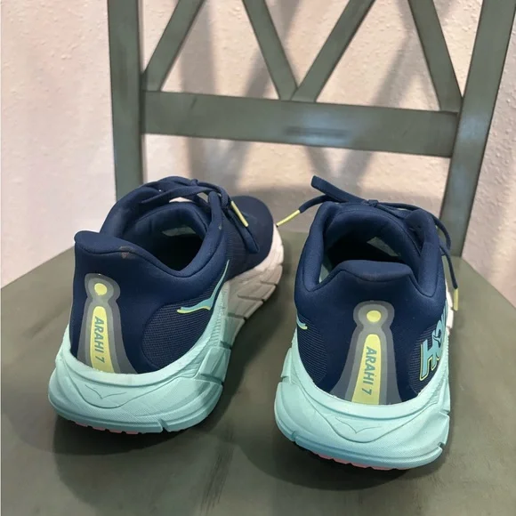 Arahi 7 Hokas women’s running shoes - Picture 4 of 7